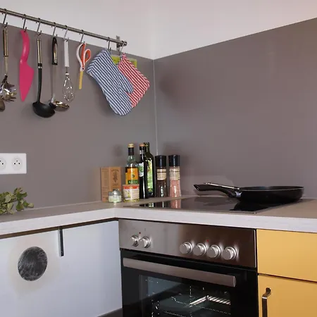 Le Chateau D'eau 펜션